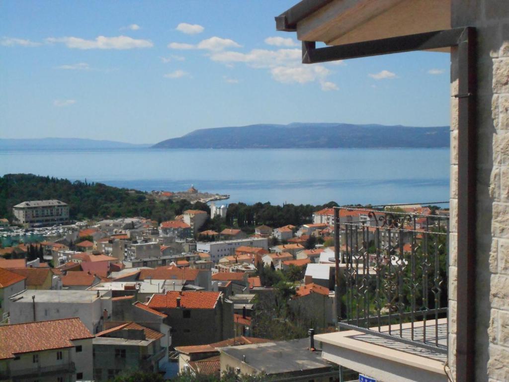 Guesthouse Komfor Moča Makarska Eksteriør billede